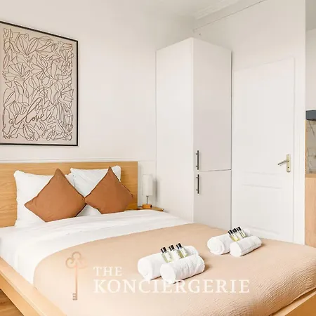 Contemporain Elegance Parisienne 2 Personnes Apartment